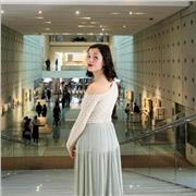 Traductora e intérprete con especialidad inglés y futura docente.